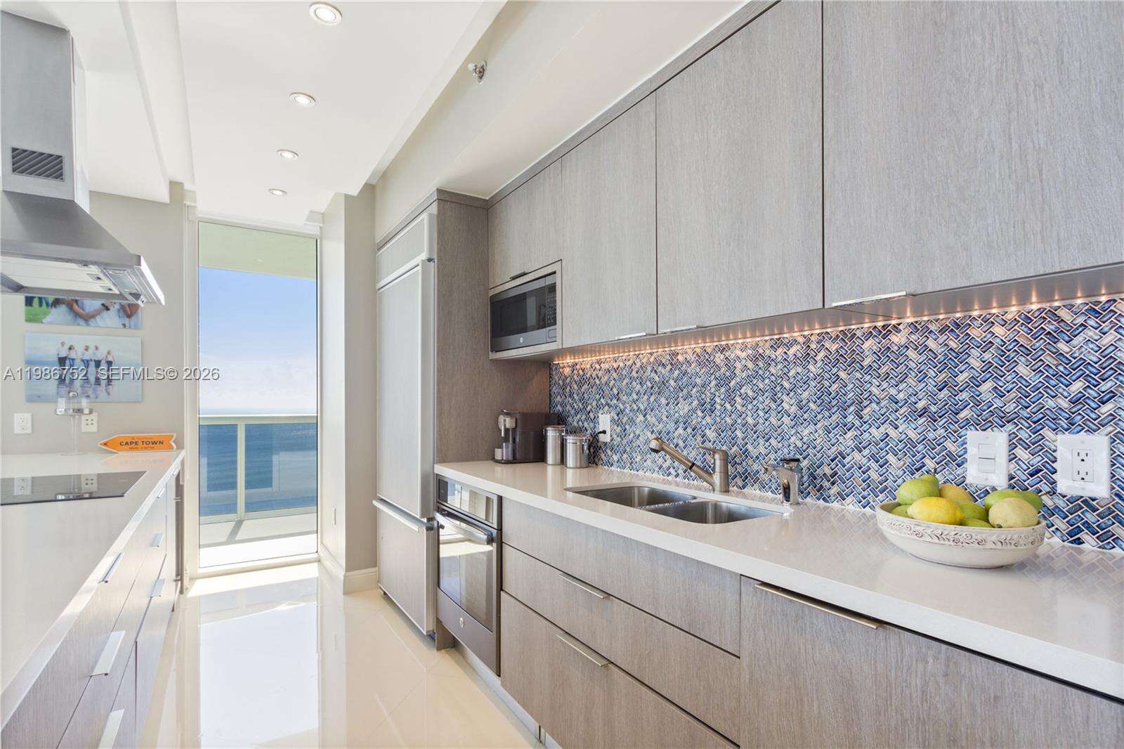 The Beach Club Two at 1830 Ocean Dr, Hallandale Beach, FL 33009 - For Rent photo 10
