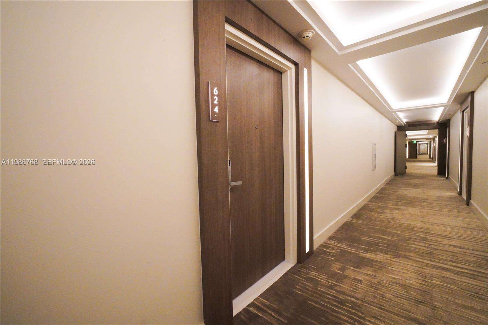 Roney Palace at 2301 Collins Ave, Miami Beach, FL 33139 - For Rent photo 17