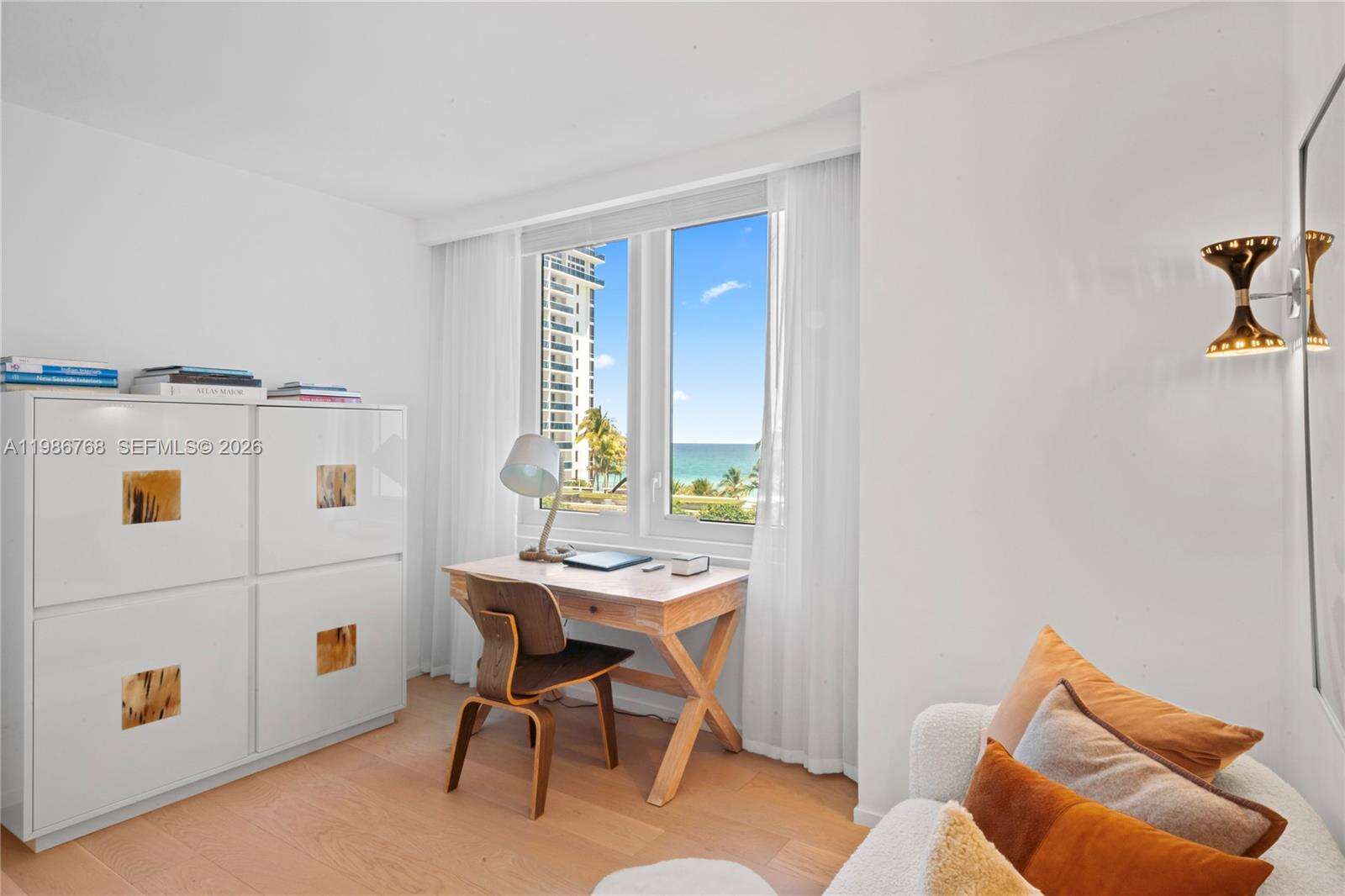 Roney Palace at 2301 Collins Ave, Miami Beach, FL 33139 - For Rent photo 8