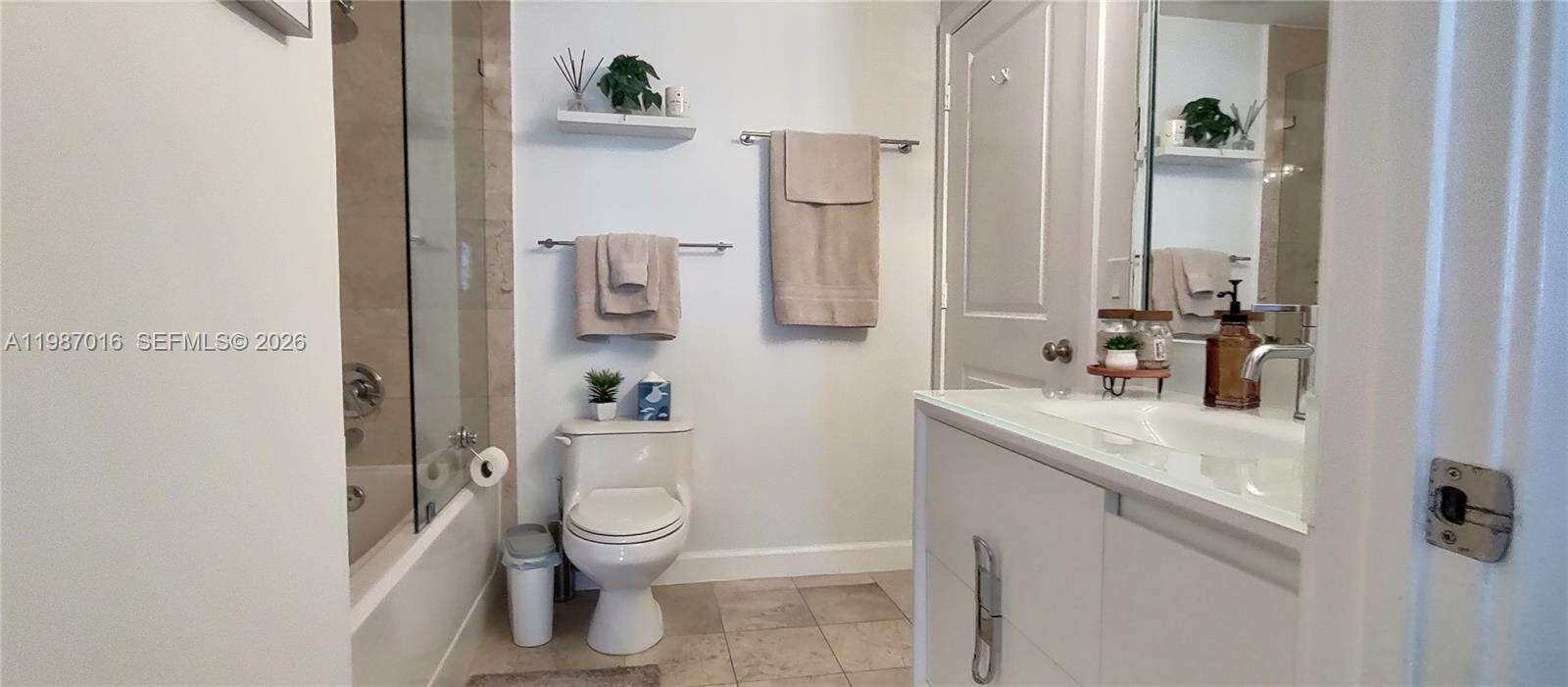 The Sail at 170 14 St, Miami, FL 33131 - For Rent photo 13