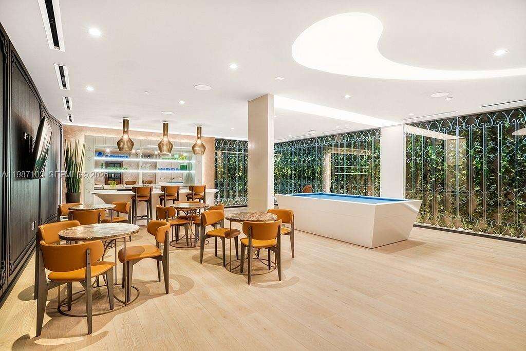 Brickell Flatiron at 1000 Brickell Plz, Miami, FL 33131 - For Rent photo 10