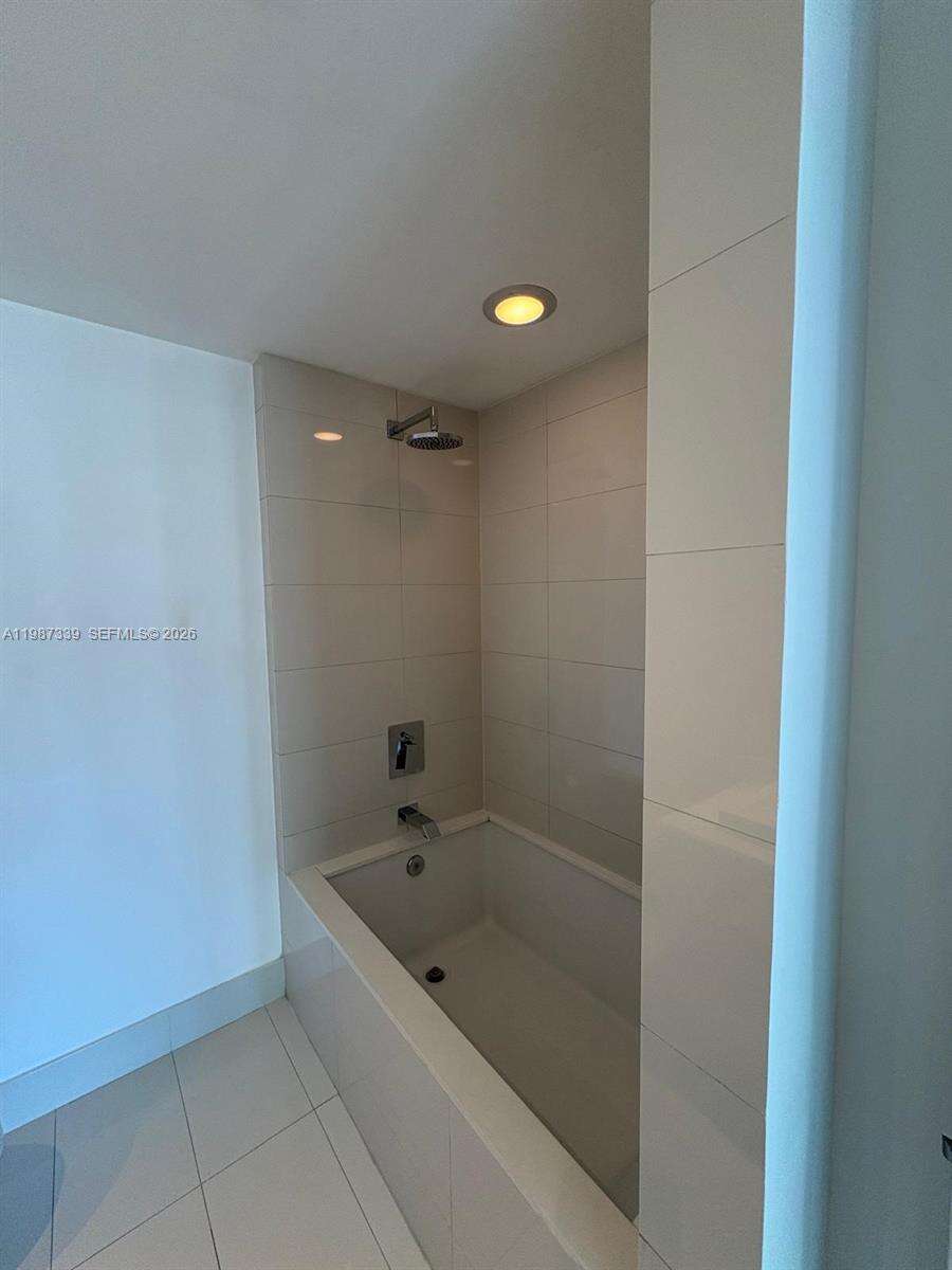 Sls Brickell at 1300 Miami Ave, Miami, FL 33130 - For Rent photo 18
