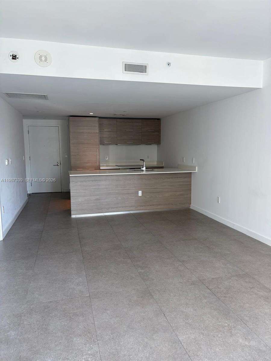 Sls Brickell at 1300 Miami Ave, Miami, FL 33130 - For Rent photo 5