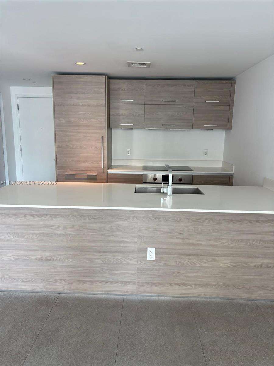 Sls Brickell at 1300 Miami Ave, Miami, FL 33130 - For Rent photo 6