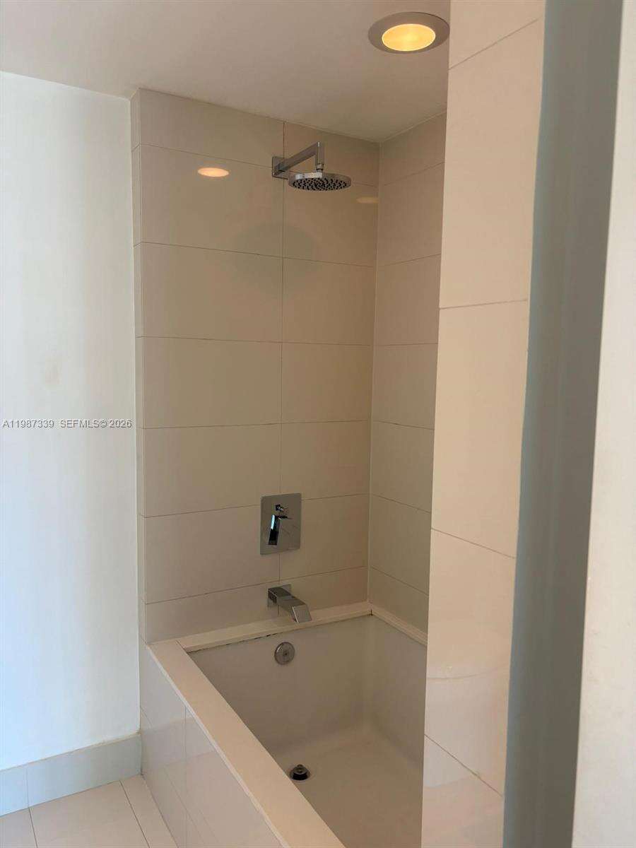 Sls Brickell at 1300 Miami Ave, Miami, FL 33130 - For Rent photo 10