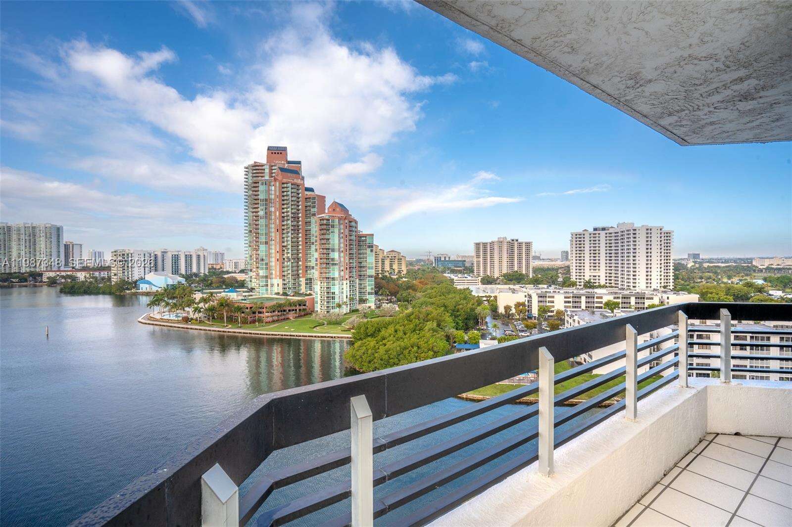 Mystic Pointe Tower 500 at 3530 Mystic Pointe Dr, Aventura, FL 33180 - For Rent photo 2