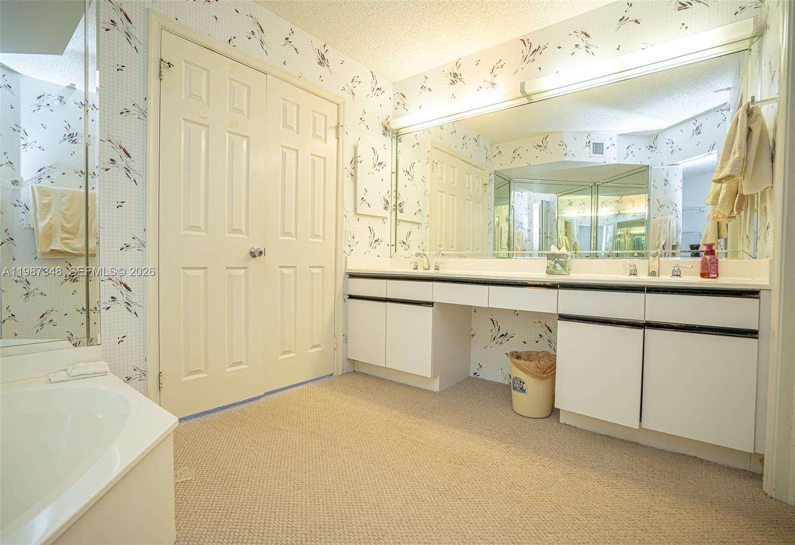 Mystic Pointe Tower 500 at 3530 Mystic Pointe Dr, Aventura, FL 33180 - For Rent photo 38