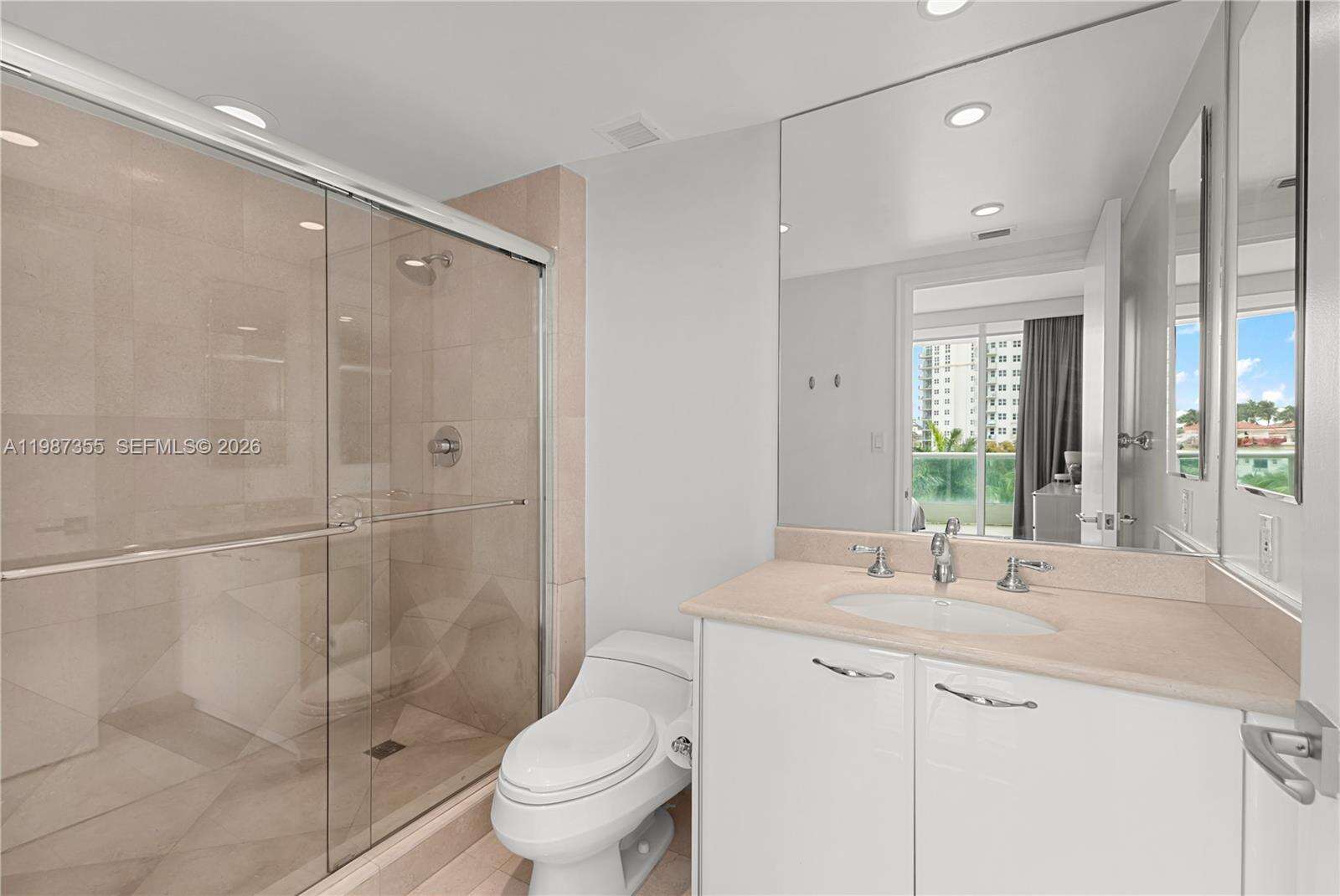 Porto Vita South at 19955 38 Ct, Aventura, FL 33180 - For Rent photo 27