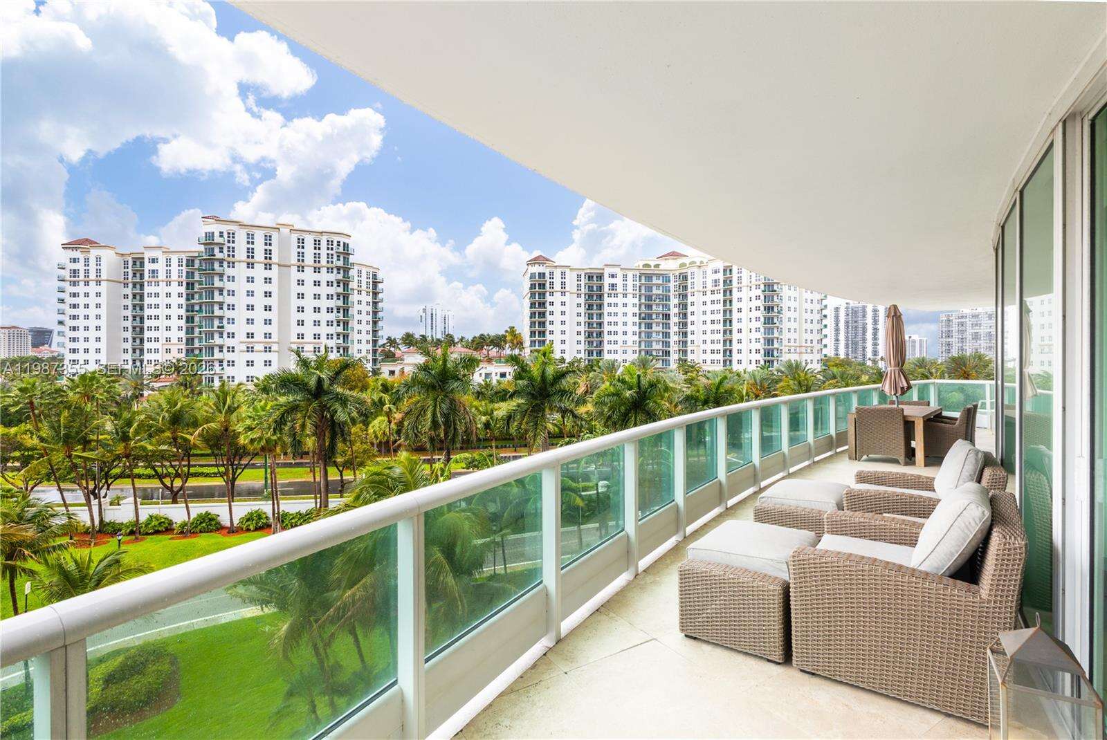 Porto Vita South at 19955 38 Ct, Aventura, FL 33180 - For Rent photo 6