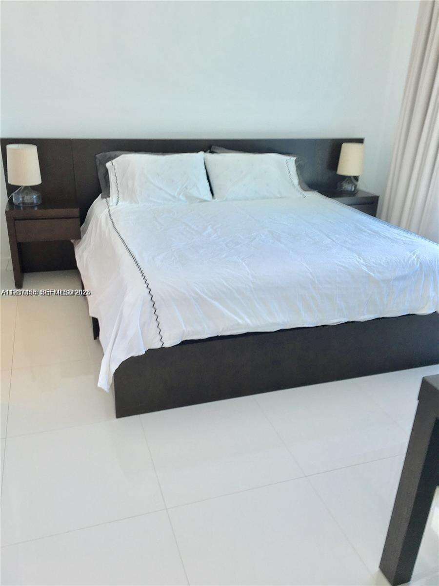 Epic Residences at 200 Biscayne Blvd Way, Miami, FL 33131 - For Rent photo 15
