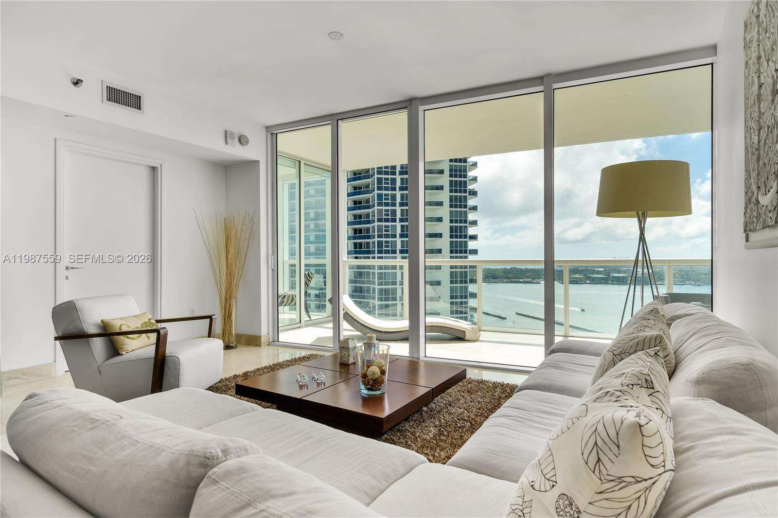 Icon at 450 Alton Rd, Miami Beach, FL 33139 - For Rent photo 12