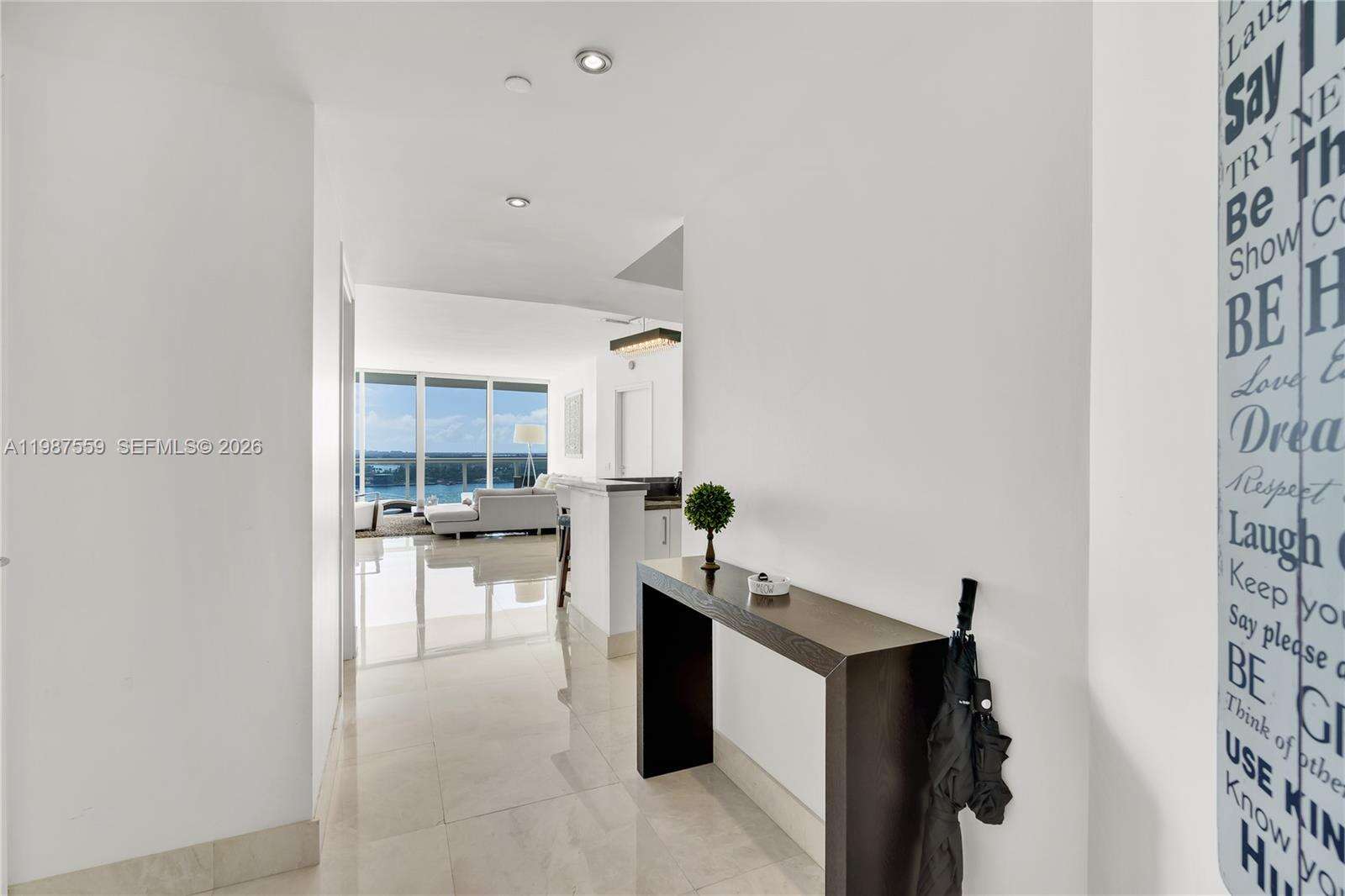 Icon at 450 Alton Rd, Miami Beach, FL 33139 - For Rent photo 4