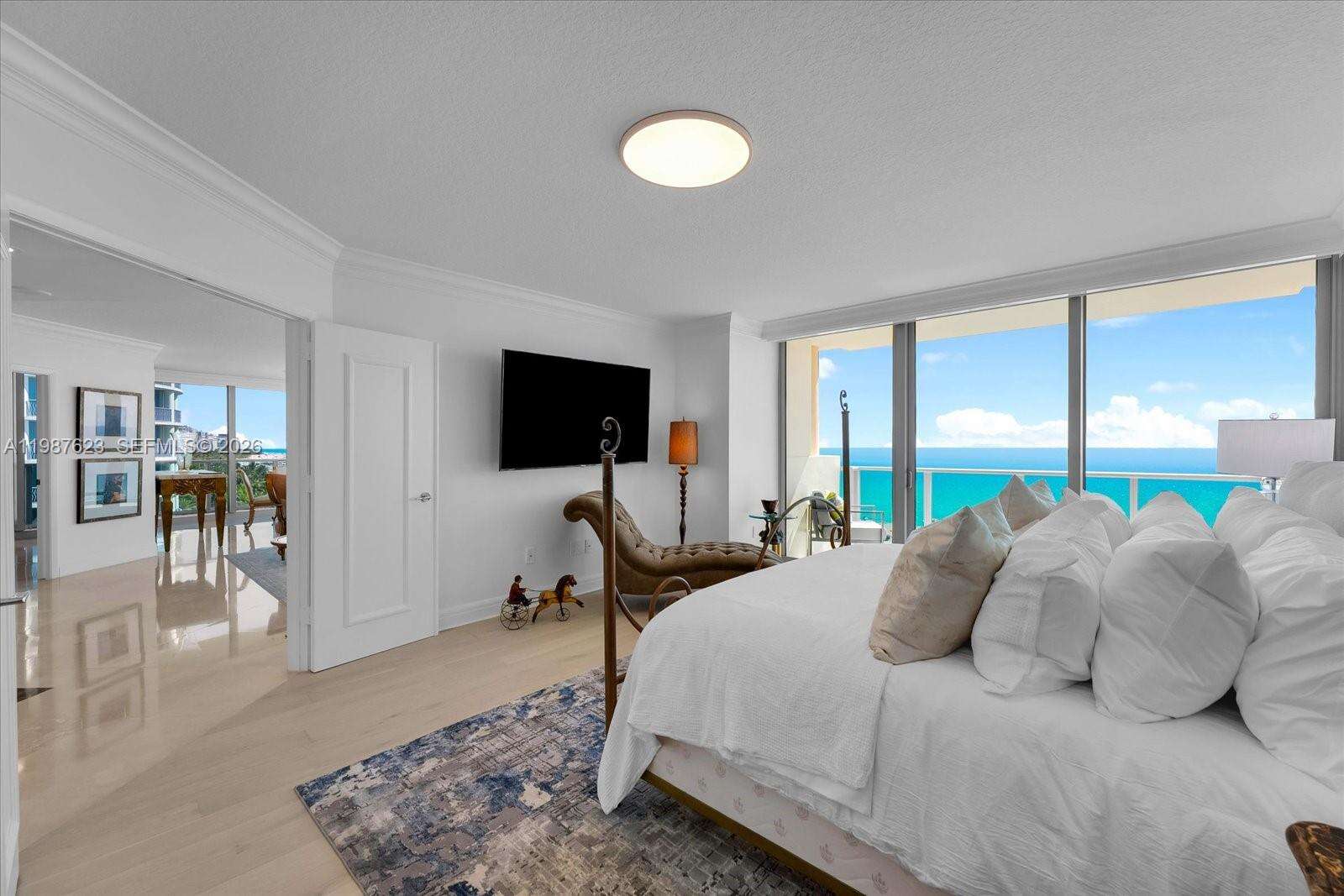 Il Villaggio at 1455 Ocean Dr, Miami Beach, FL 33139 - For Rent photo 12