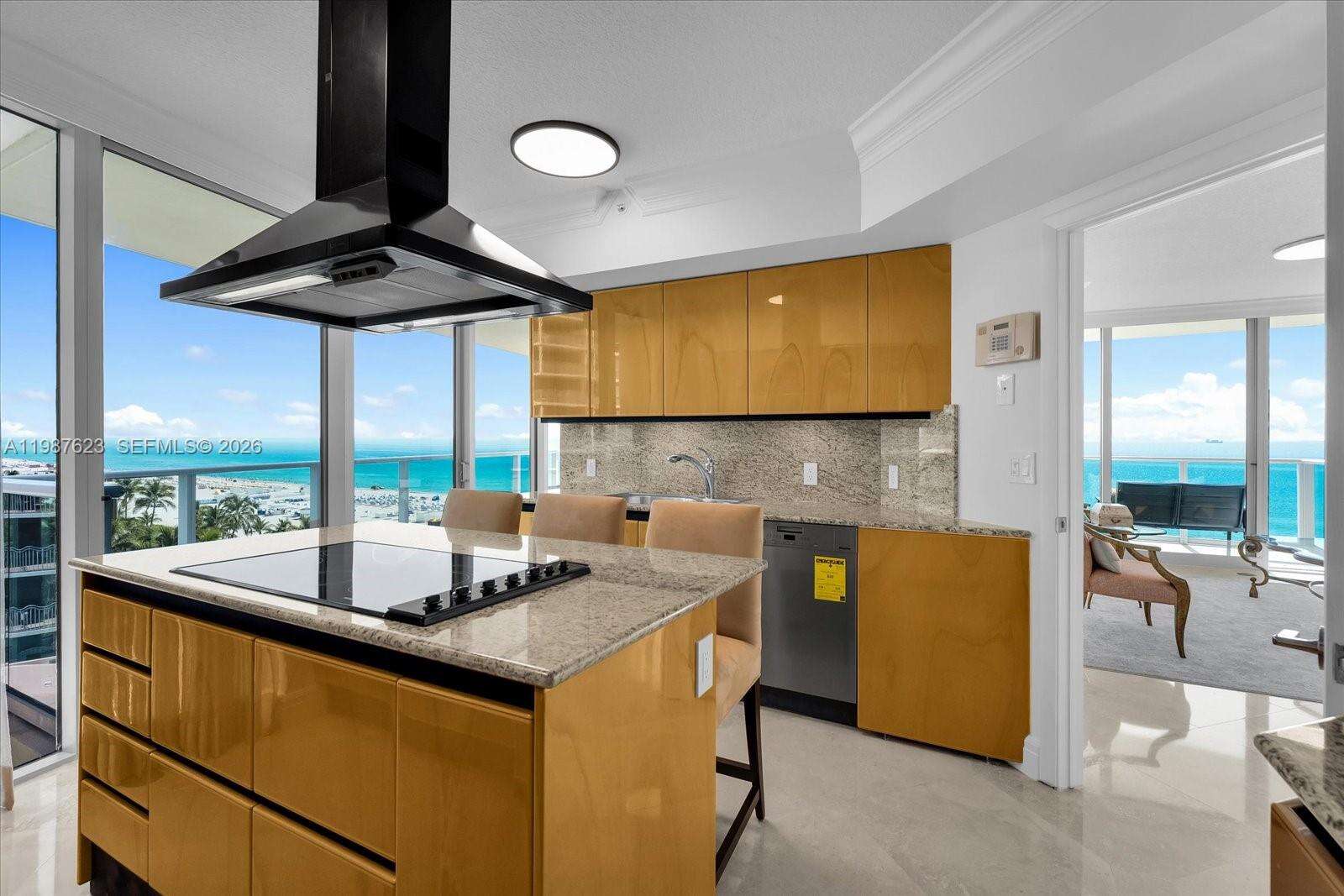 Il Villaggio at 1455 Ocean Dr, Miami Beach, FL 33139 - For Rent photo 7