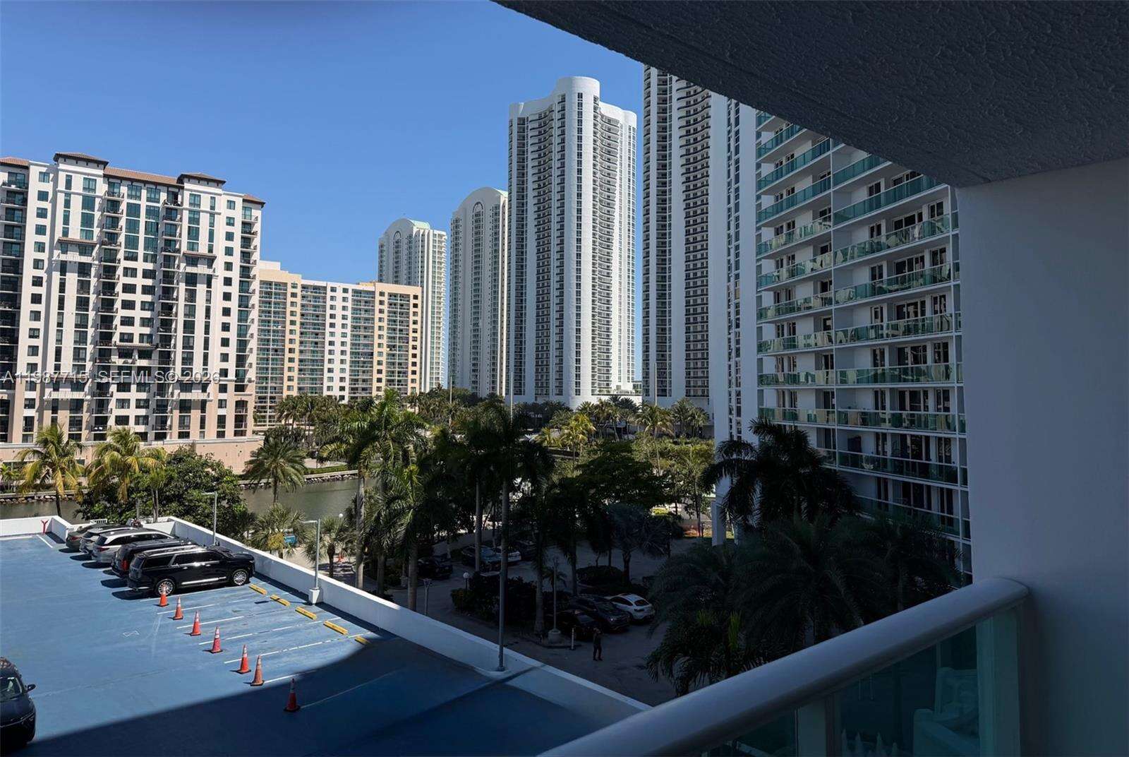 Arlen House at 100 Bayview Dr, Sunny Isles Beach, FL 33160 - For Rent photo 3