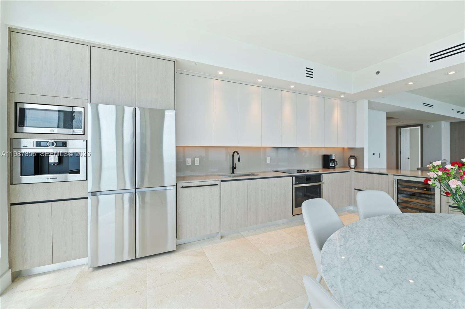 Trump Tower 2 at 15901 Collins Ave, Sunny Isles Beach, FL 33160 - For Rent photo 15