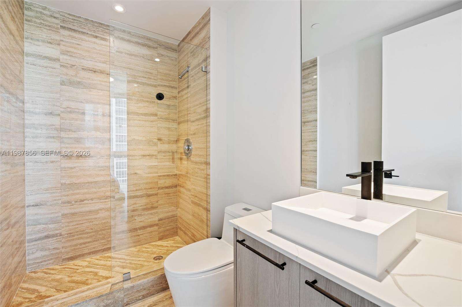 Trump Tower 2 at 15901 Collins Ave, Sunny Isles Beach, FL 33160 - For Rent photo 23