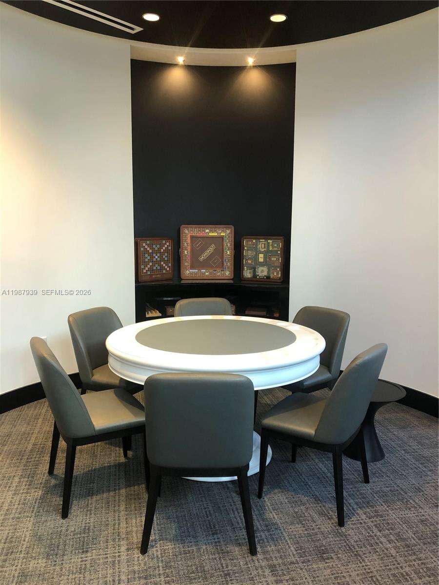 Paramount Miami Worldcenter at 851 1 Ave, Miami, FL 33132 - For Rent photo 25
