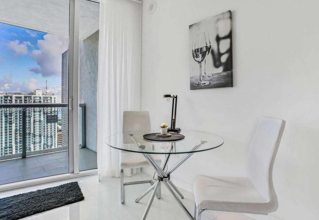 Icon Brickell 1 at 475 Brickell Ave, Miami, FL 33131 - For Rent photo 7
