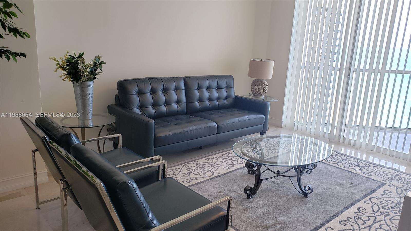 La Perla at 16699 Collins Ave, Sunny Isles Beach, FL 33160 - For Rent photo 3