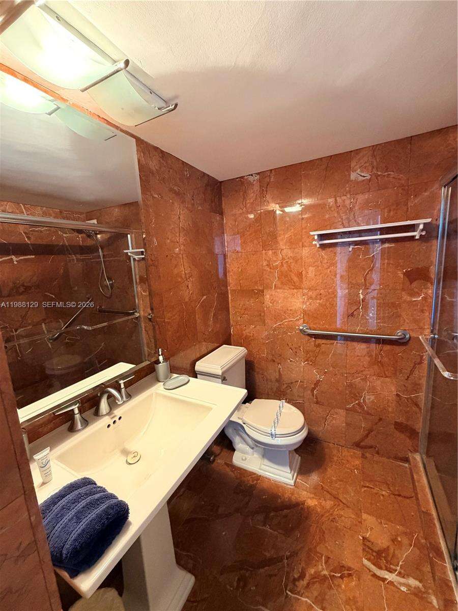 Seacoast 5151 at 5161 Collins Ave, Miami Beach, FL 33140 - For Rent photo 15