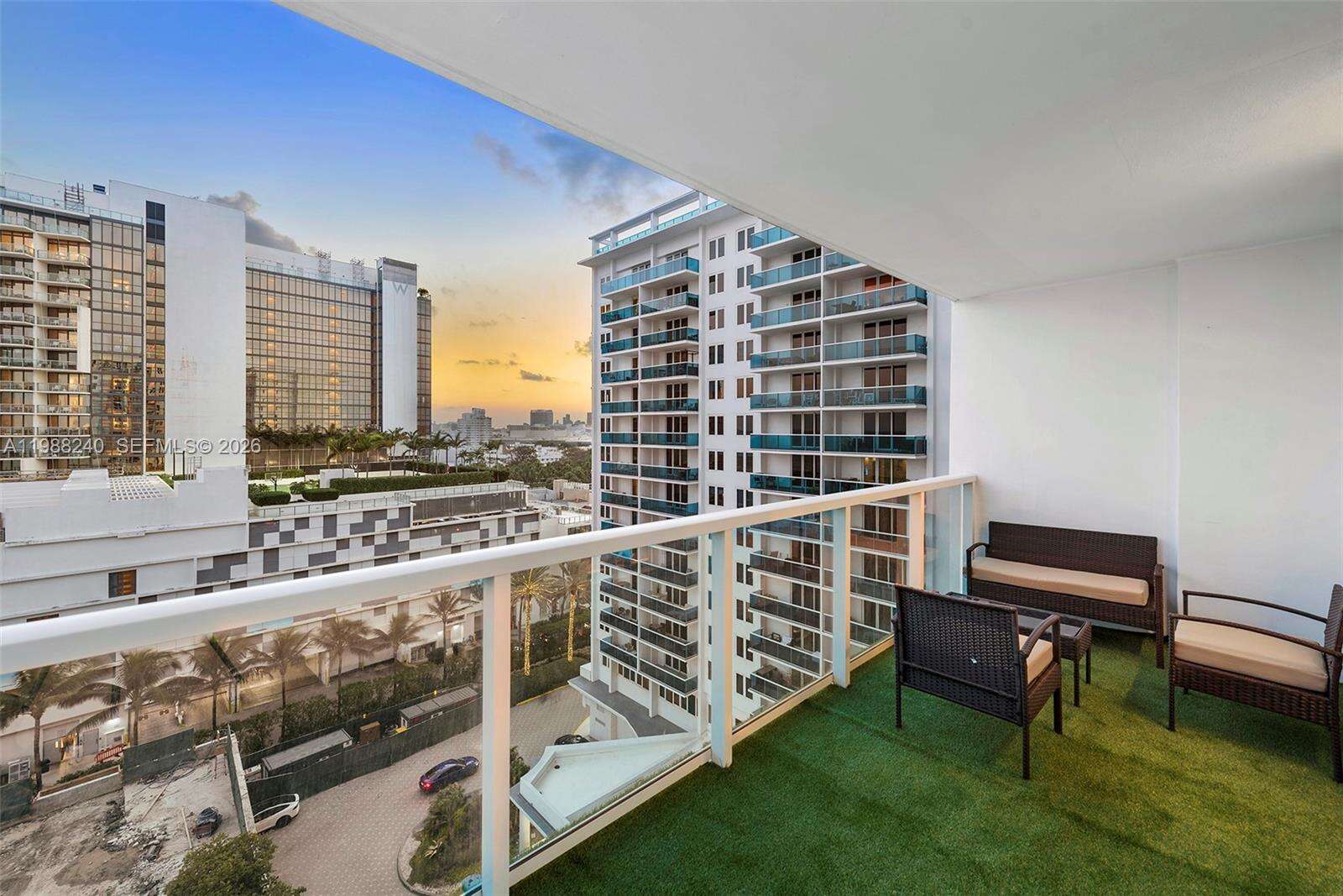 Roney Palace at 2301 Collins Ave, Miami Beach, FL 33139 - For Rent photo 14