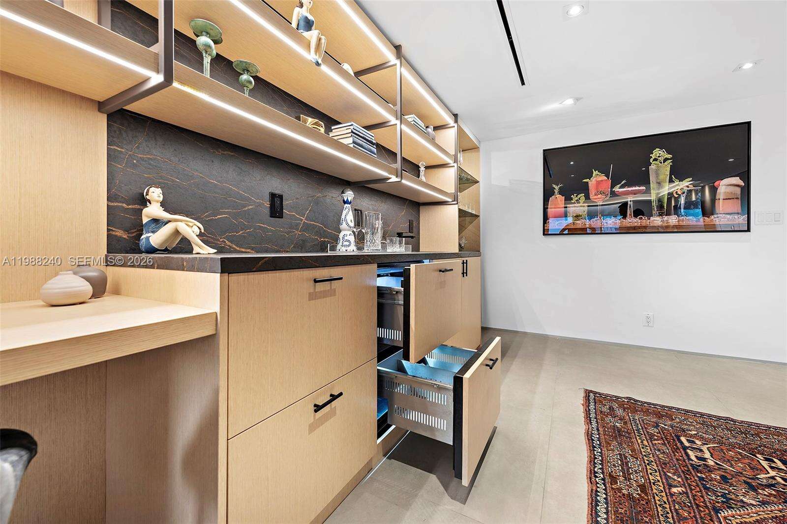 Roney Palace at 2301 Collins Ave, Miami Beach, FL 33139 - For Rent photo 34