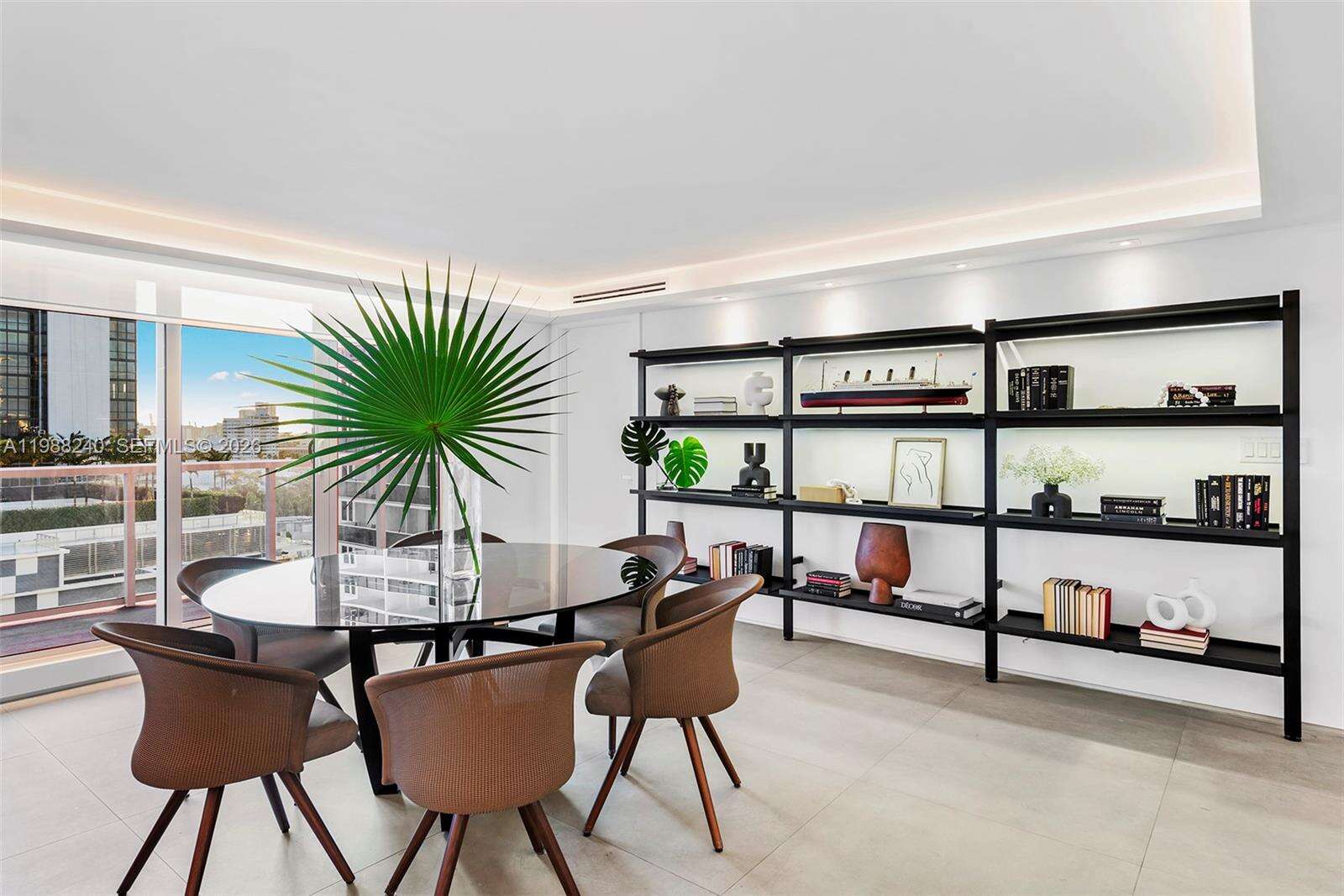 Roney Palace at 2301 Collins Ave, Miami Beach, FL 33139 - For Rent photo 35