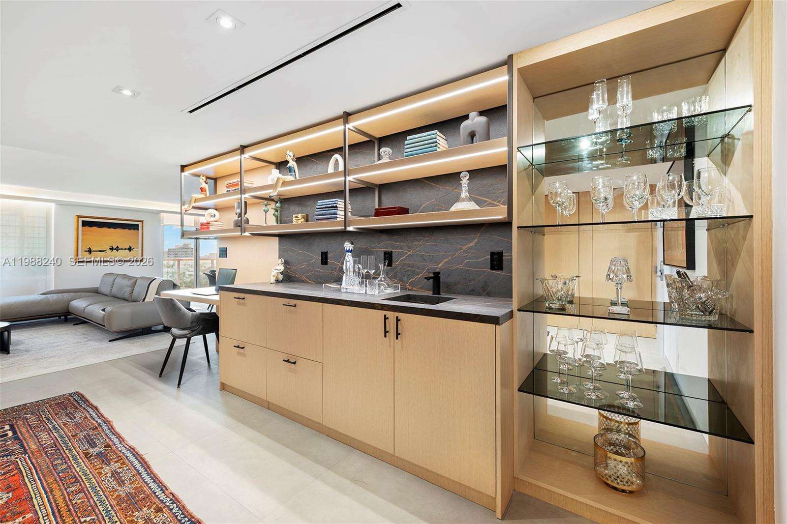 Roney Palace at 2301 Collins Ave, Miami Beach, FL 33139 - For Rent photo 42