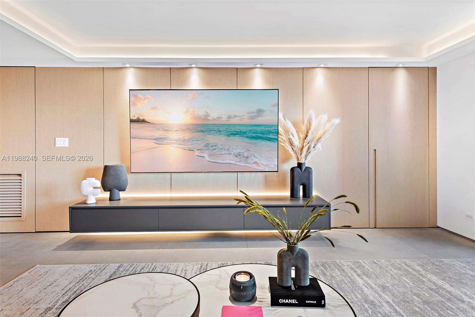 Roney Palace at 2301 Collins Ave, Miami Beach, FL 33139 - For Rent photo 45