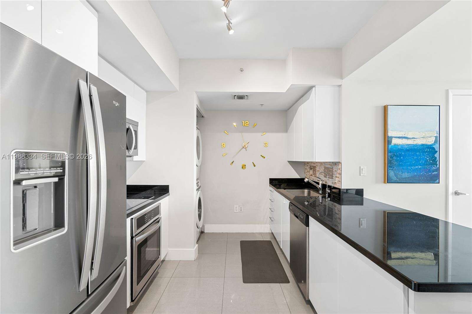 Mint at 92 3 St, Miami, FL 33130 - For Rent photo 12