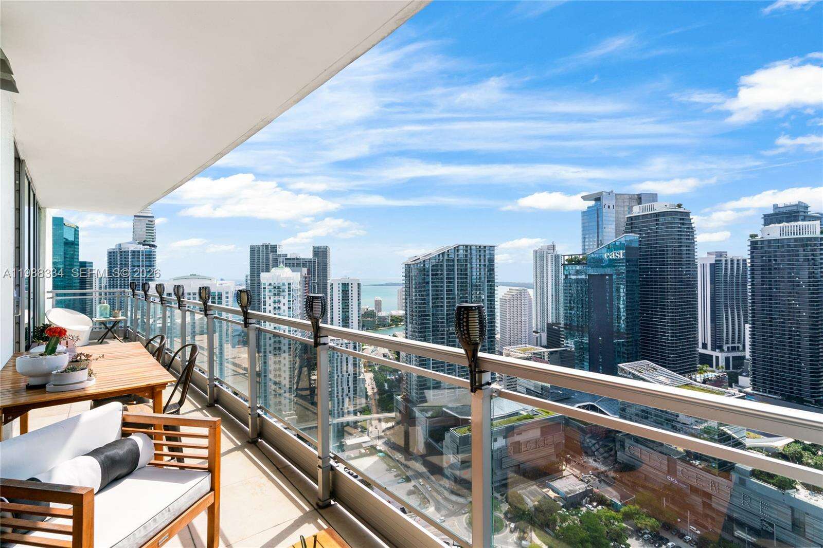 Mint at 92 3 St, Miami, FL 33130 - For Rent photo 37