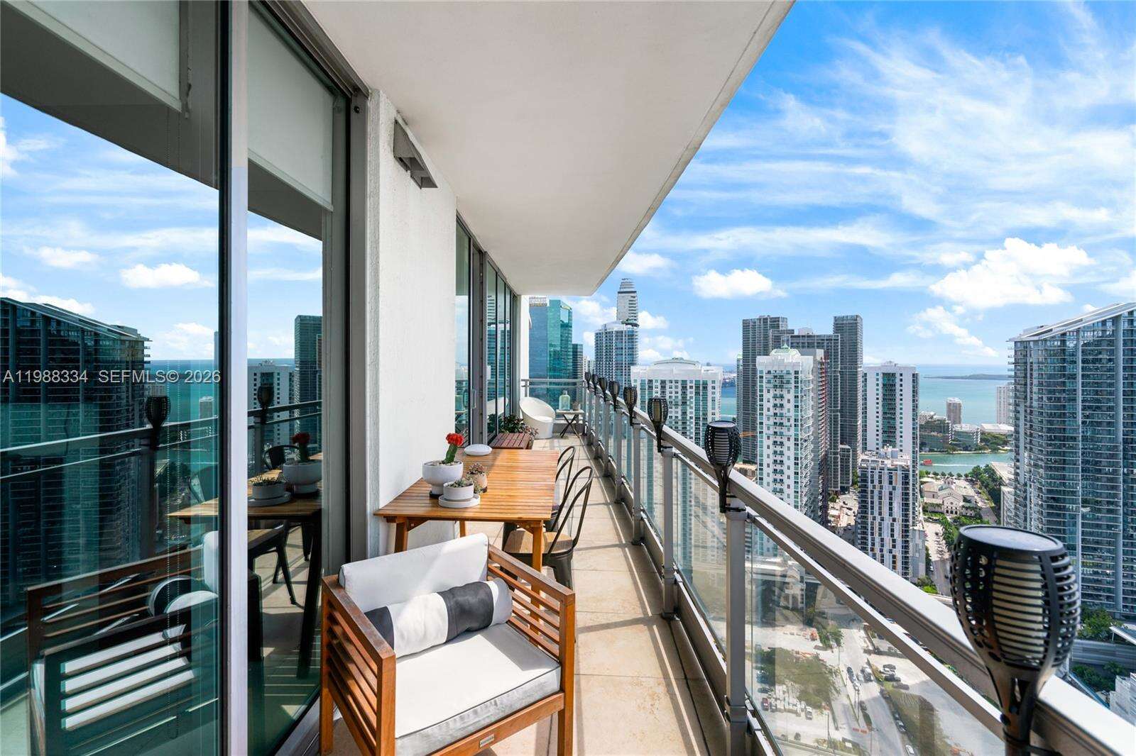 Mint at 92 3 St, Miami, FL 33130 - For Rent photo 38