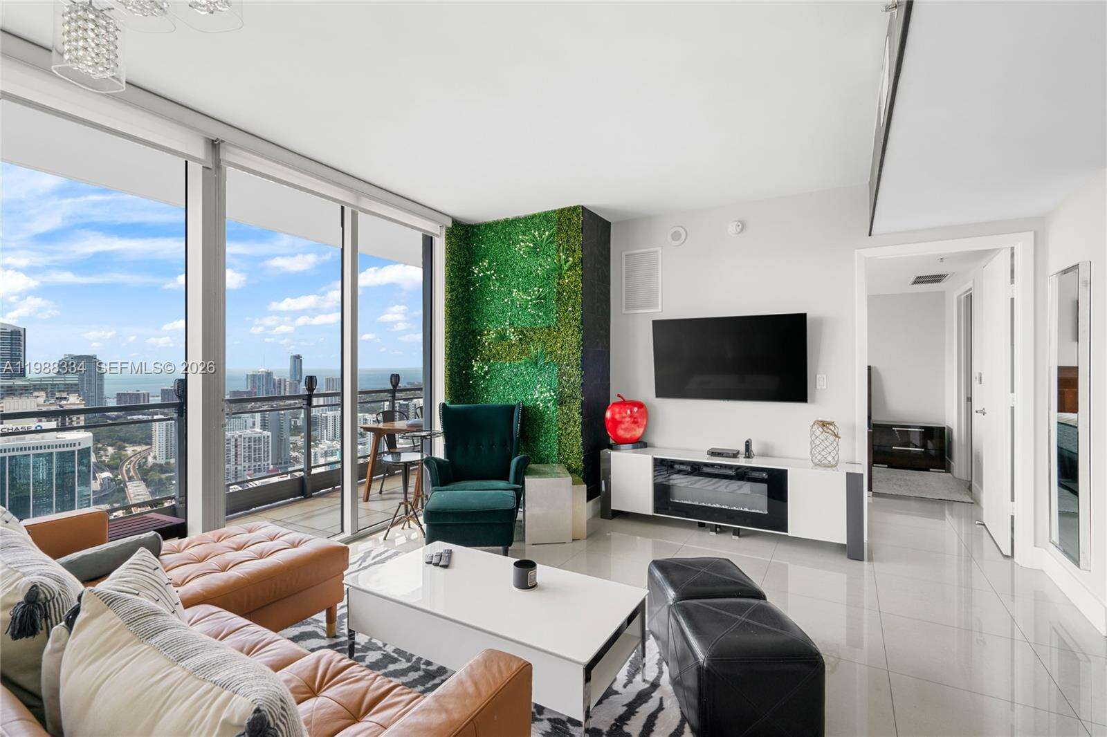 Mint at 92 3 St, Miami, FL 33130 - For Rent photo 5