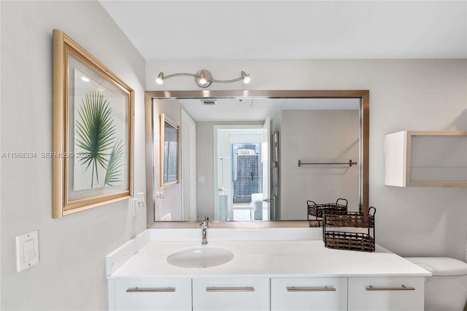 Mint at 92 3 St, Miami, FL 33130 - For Rent photo 44