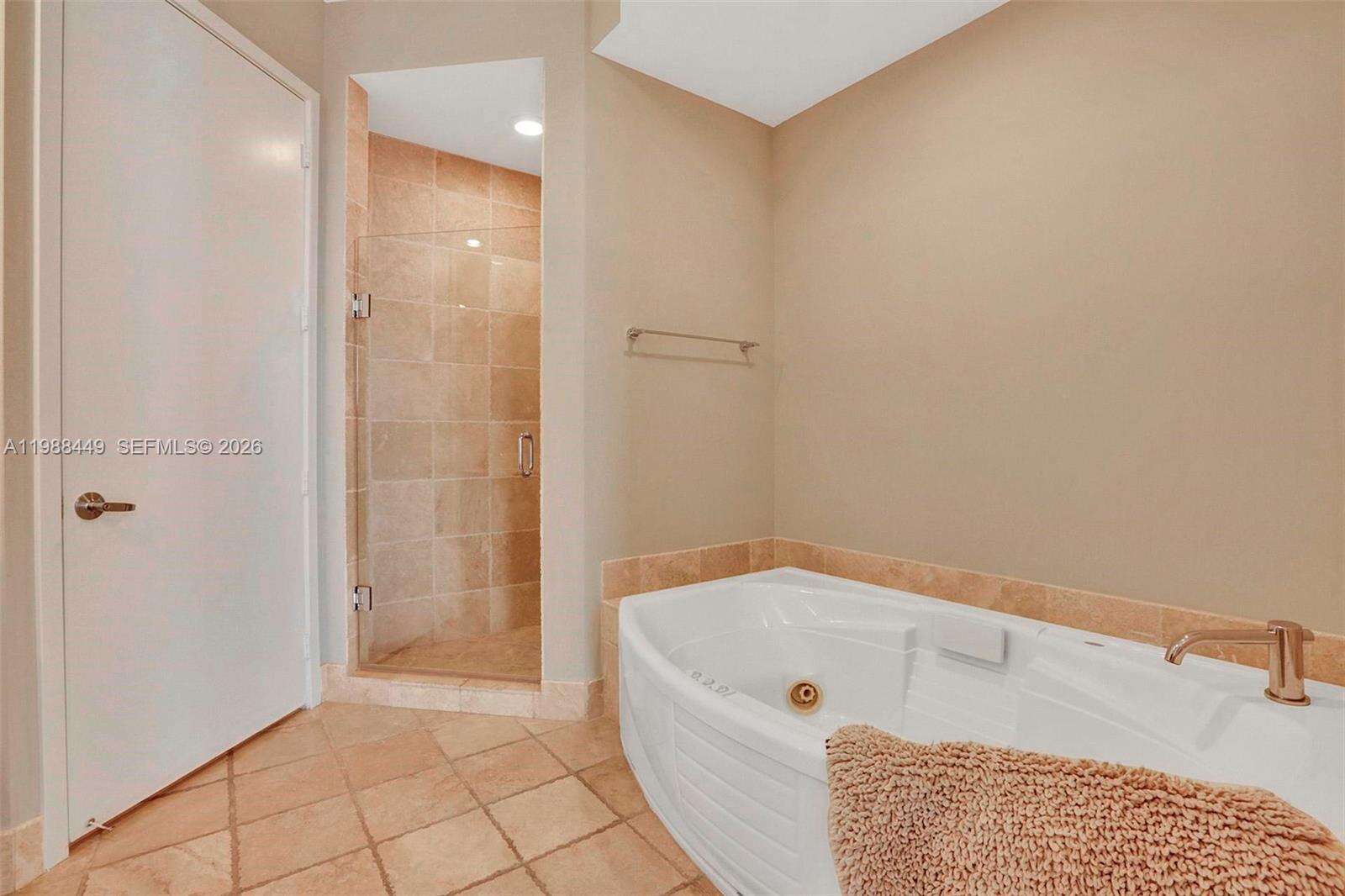 Trump Royale at 18201 Collins Ave, Sunny Isles Beach, FL 33160 - For Rent photo 18