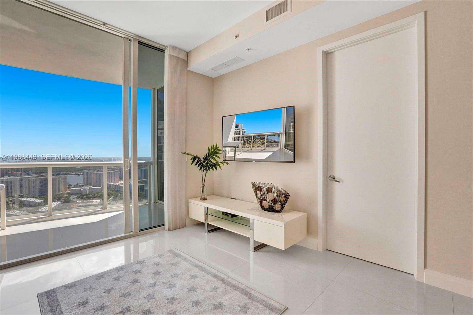 Trump Royale at 18201 Collins Ave, Sunny Isles Beach, FL 33160 - For Rent photo 7