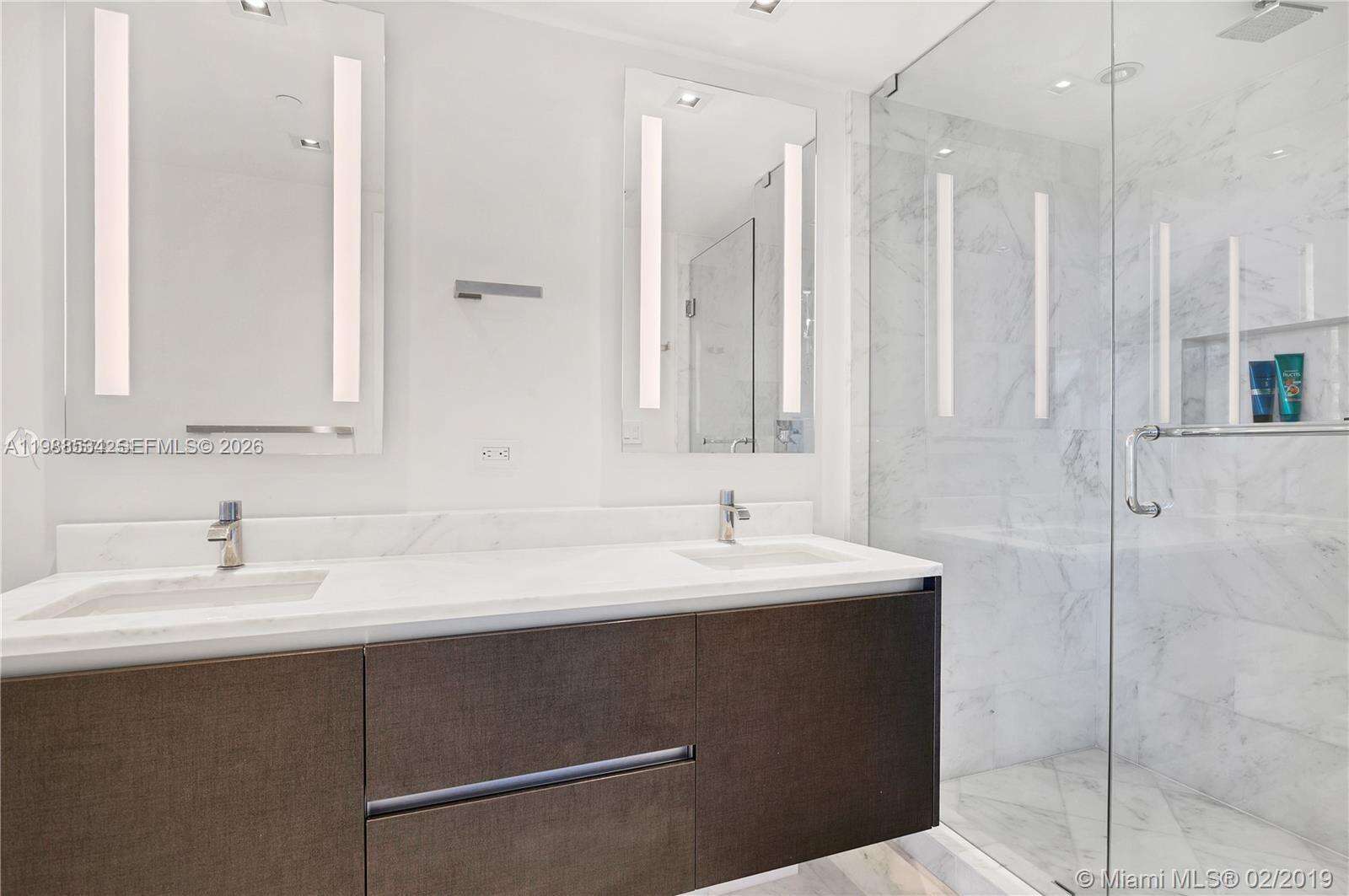 Echo Brickell at 1451 Brickell Ave, Miami, FL 33131 - For Rent photo 11
