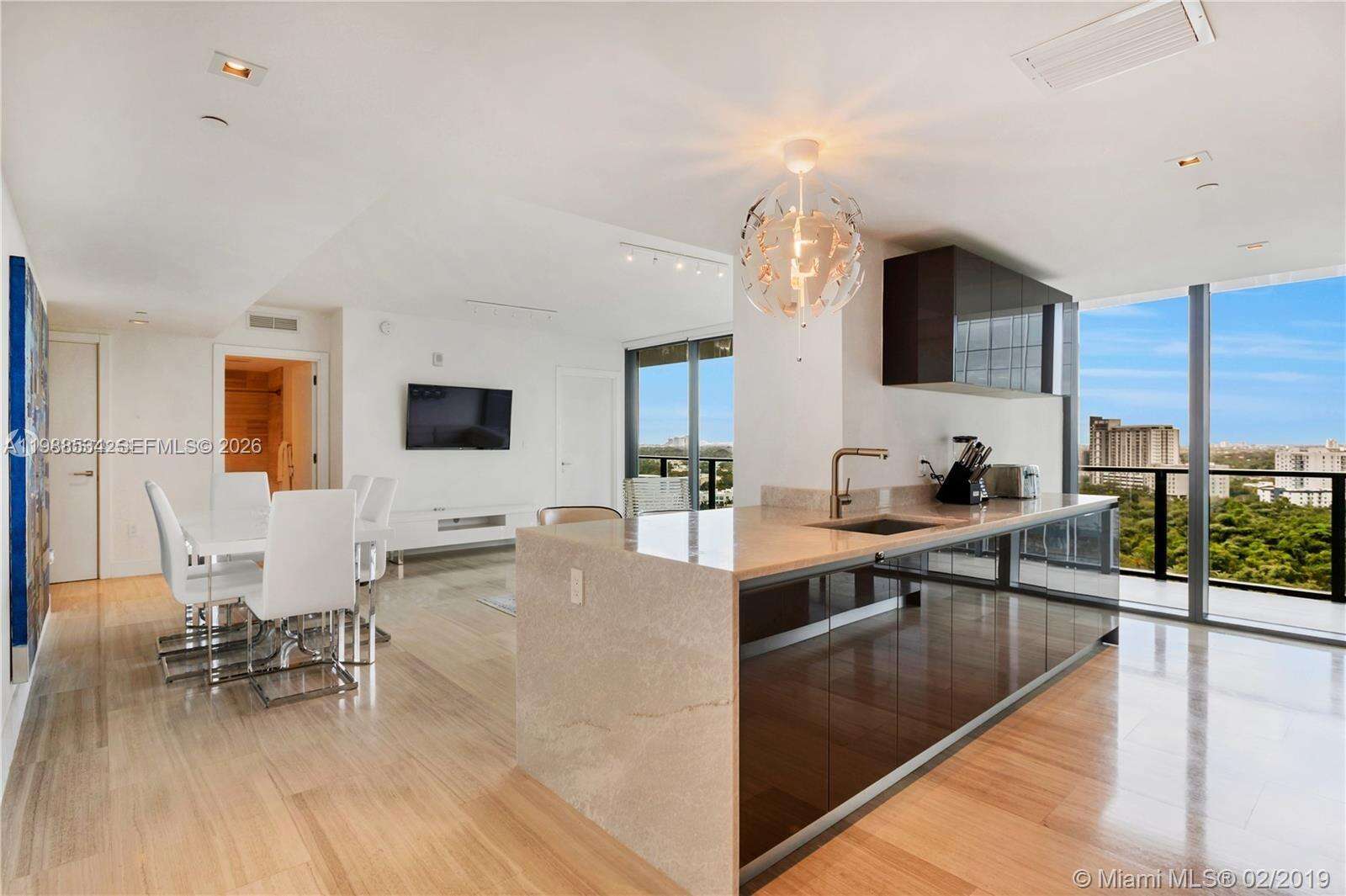 Echo Brickell at 1451 Brickell Ave, Miami, FL 33131 - For Rent photo 4