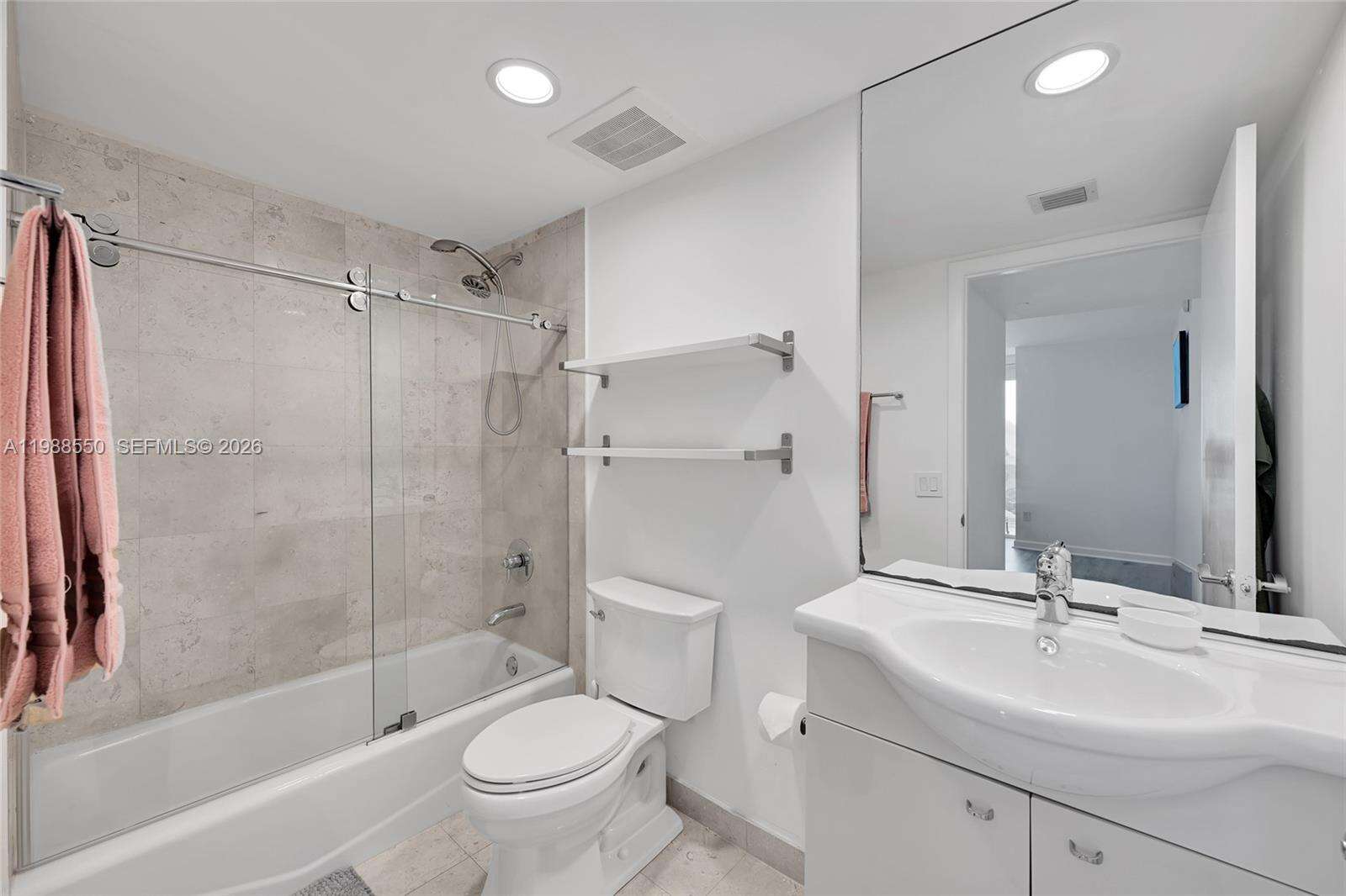 The Beach Club Two at 1830 Ocean Dr, Hallandale Beach, FL 33009 - For Rent photo 28