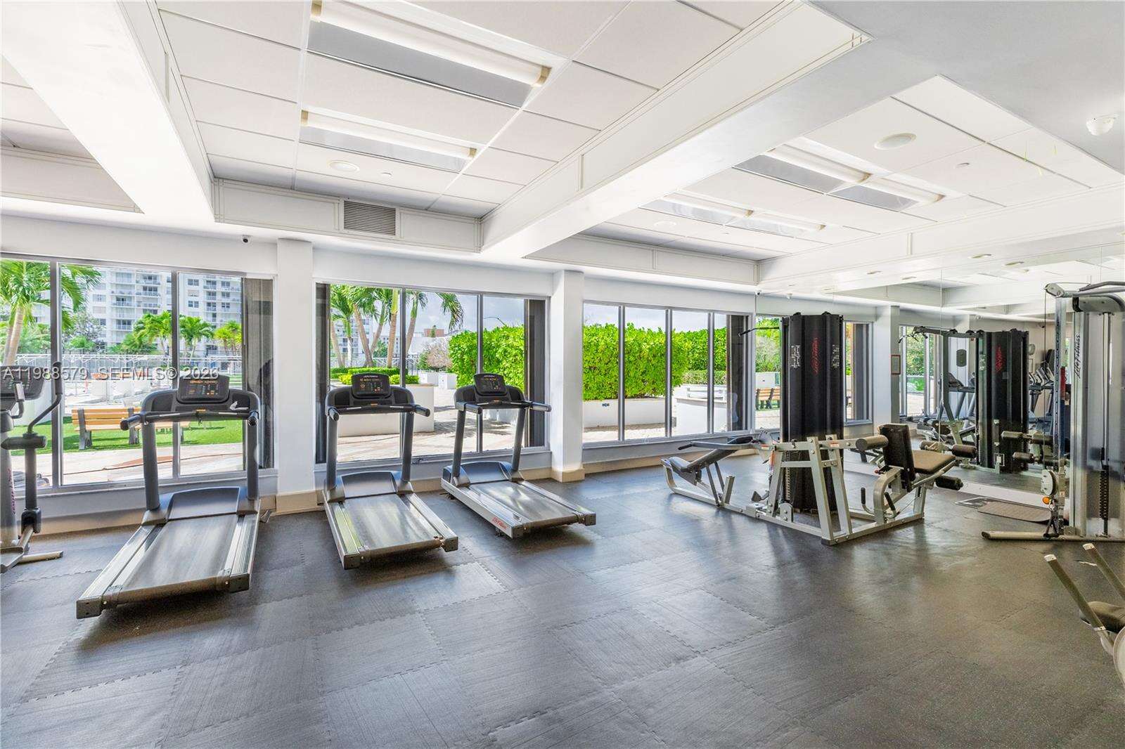 Admirals Port at 2801 183 St, Aventura, FL 33160 - For Rent photo 38