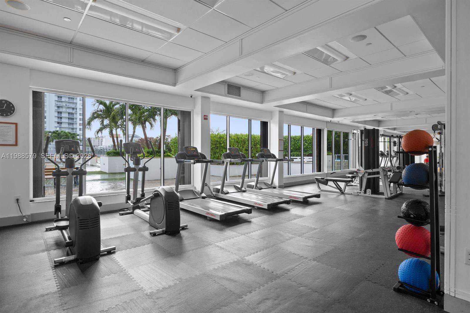 Admirals Port at 2801 183 St, Aventura, FL 33160 - For Rent photo 40