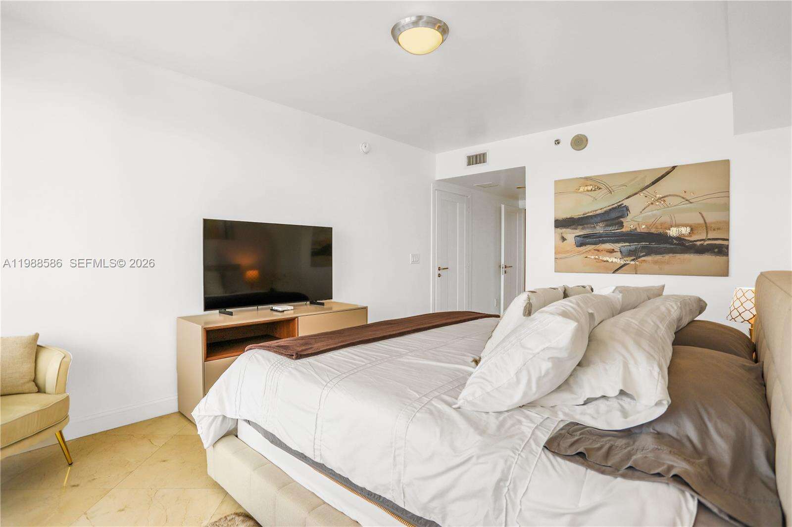 The Beach Club Two at 1830 Ocean Dr, Hallandale Beach, FL 33009 - For Rent photo 26