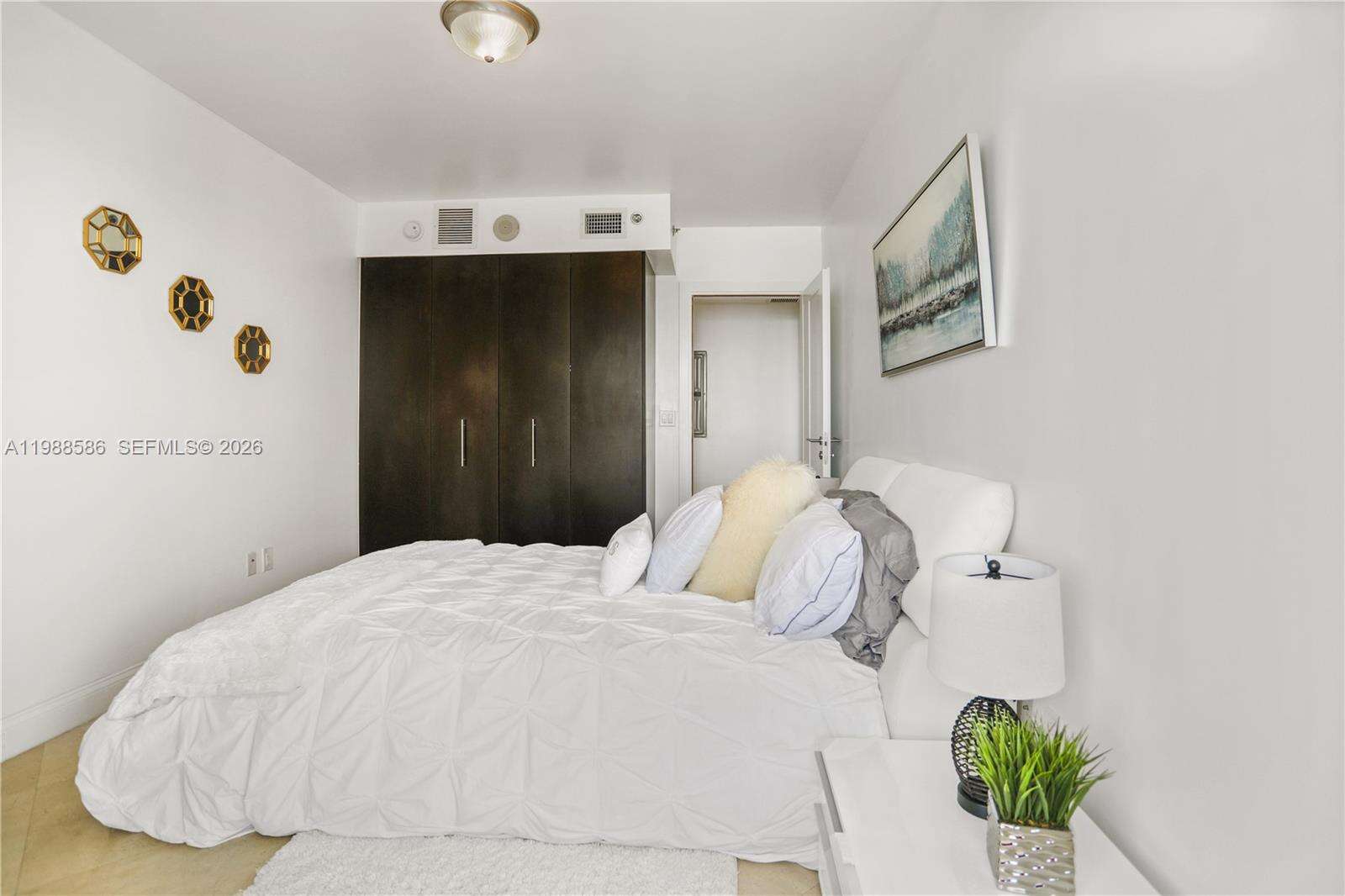 The Beach Club Two at 1830 Ocean Dr, Hallandale Beach, FL 33009 - For Rent photo 29