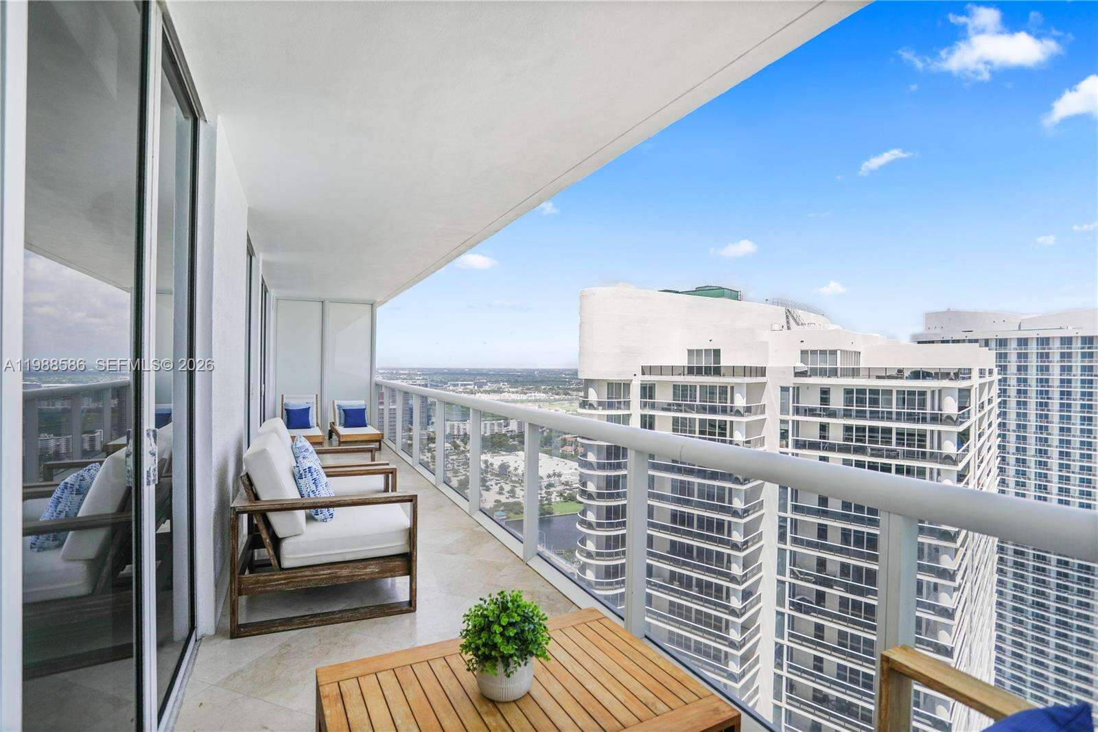The Beach Club Two at 1830 Ocean Dr, Hallandale Beach, FL 33009 - For Rent photo 4
