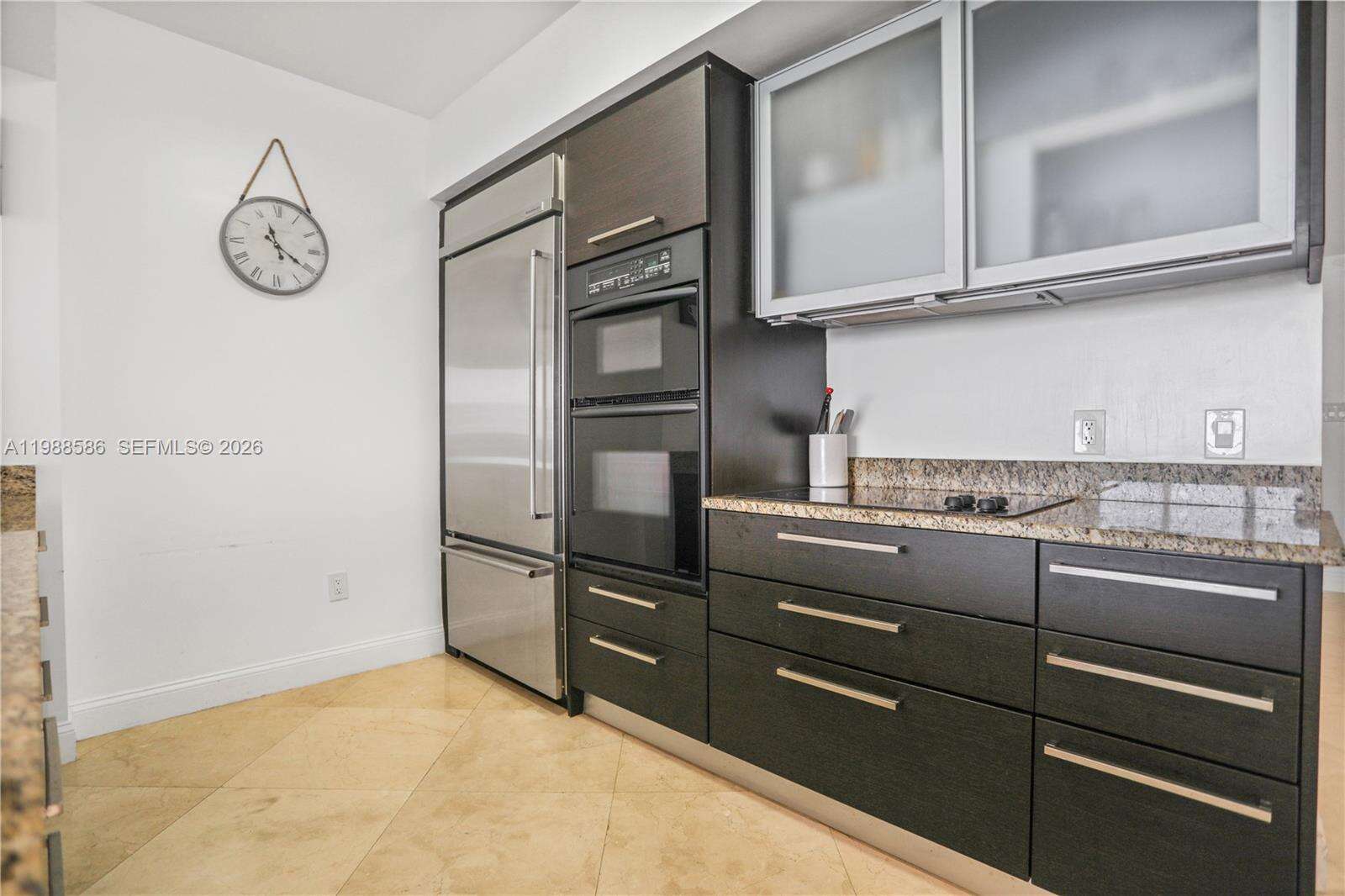 The Beach Club Two at 1830 Ocean Dr, Hallandale Beach, FL 33009 - For Rent photo 37