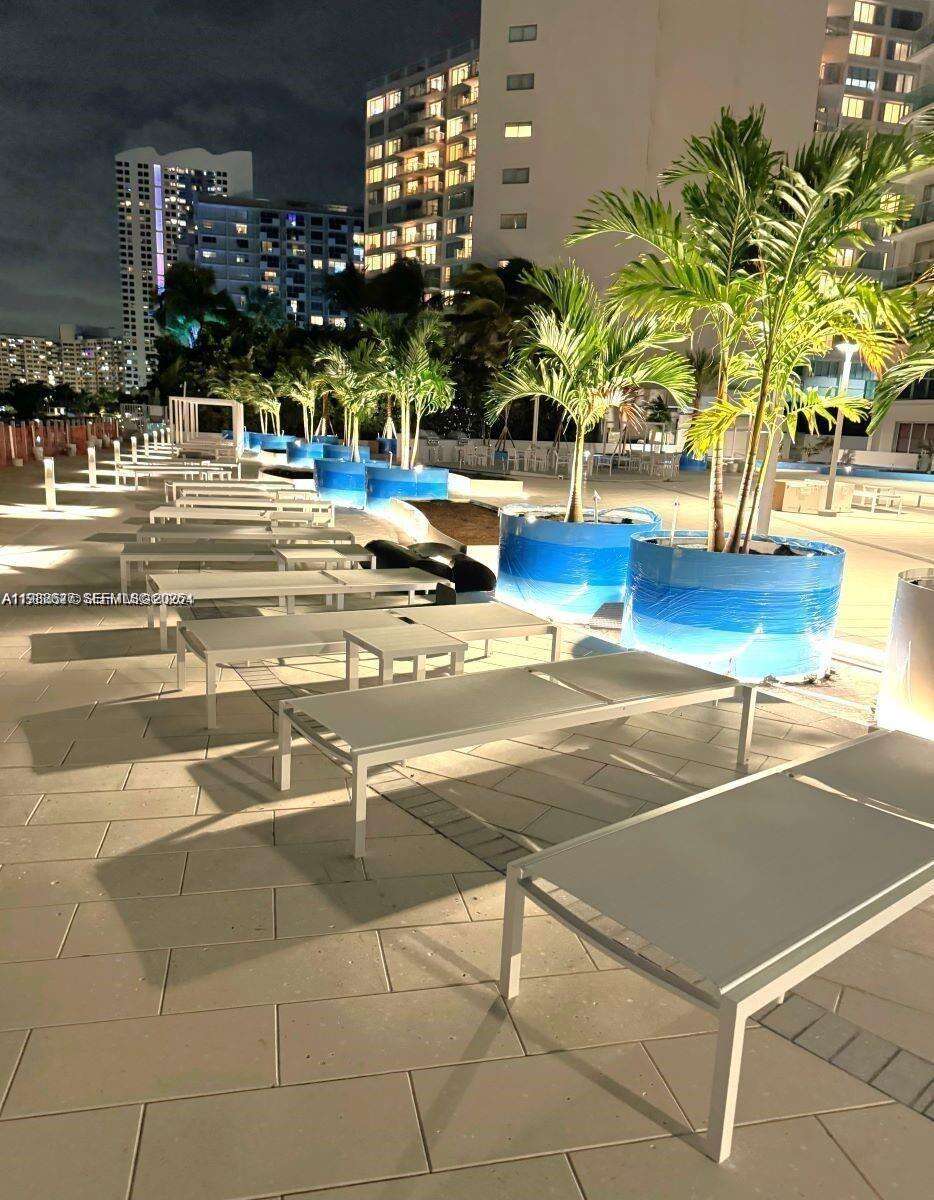 Mirador 1000 at 1000 W Ave, Miami Beach, FL 33139 - For Rent photo 28