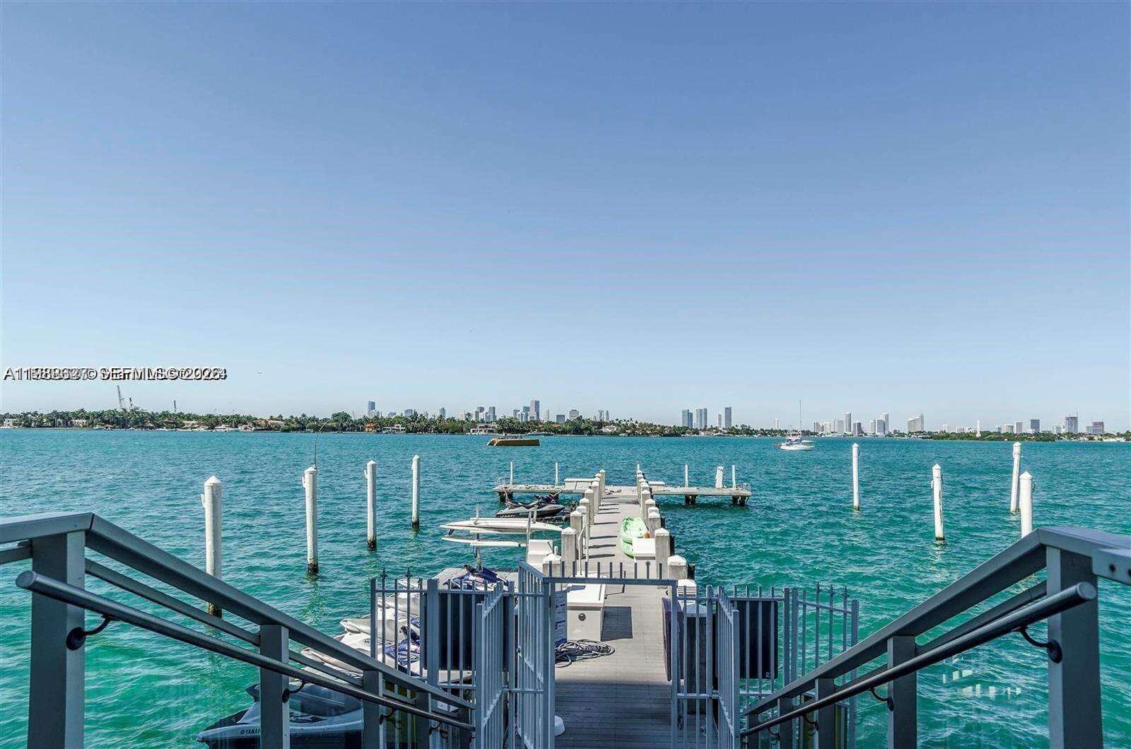 Mirador 1000 at 1000 W Ave, Miami Beach, FL 33139 - For Rent photo 37