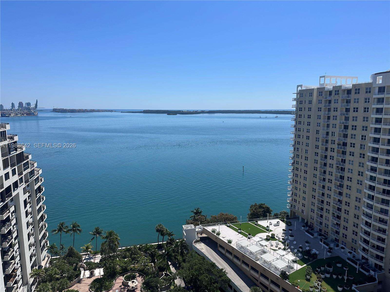 Brickell Key 1 at 520 Brickell Key Dr, Miami, FL 33131 - For Rent photo 1