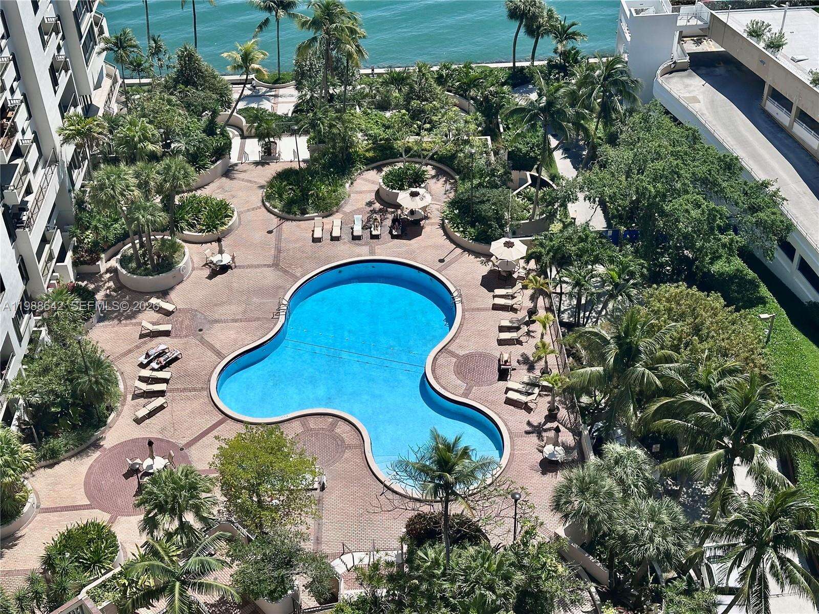 Brickell Key 1 at 520 Brickell Key Dr, Miami, FL 33131 - For Rent photo 8